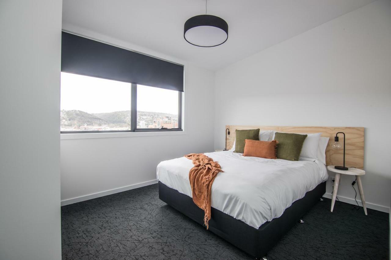 Change Overnight Launceston Luaran gambar